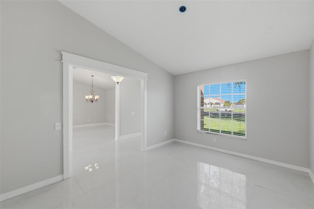 На продажу: $499,000 (3 спален, 2 ванн, 1729 Квадратных фут)