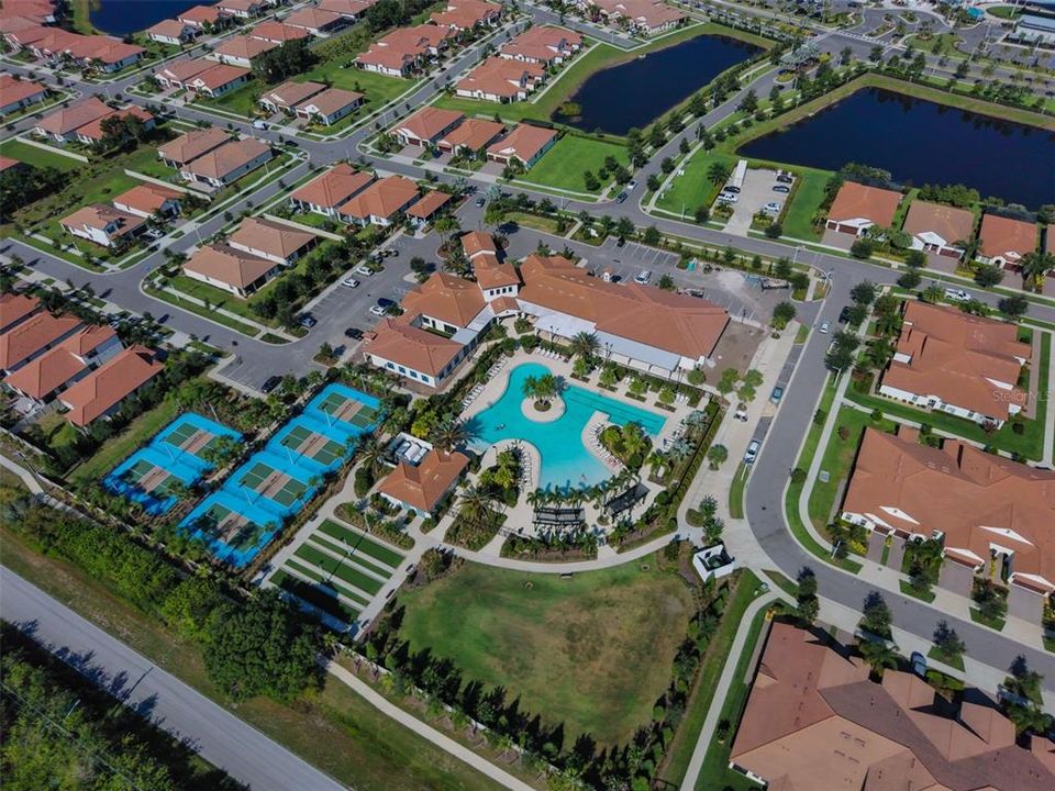 На продажу: $439,000 (3 спален, 2 ванн, 2363 Квадратных фут)
