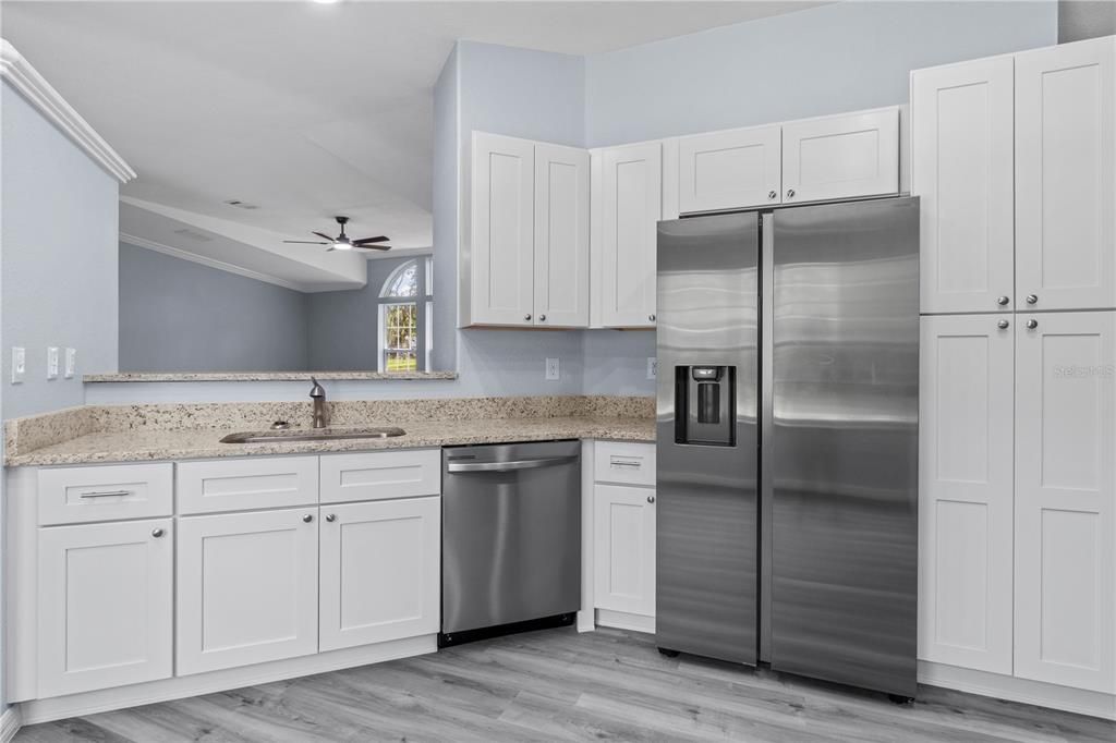 For Sale: $259,900 (3 beds, 2 baths, 1798 Square Feet)