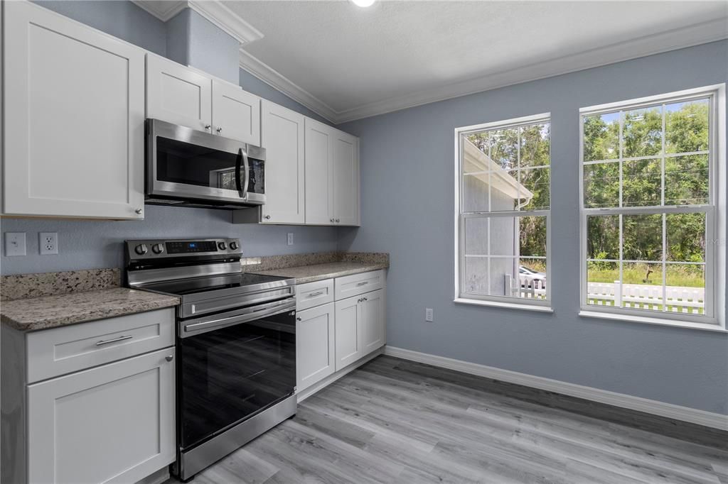 For Sale: $259,900 (3 beds, 2 baths, 1798 Square Feet)
