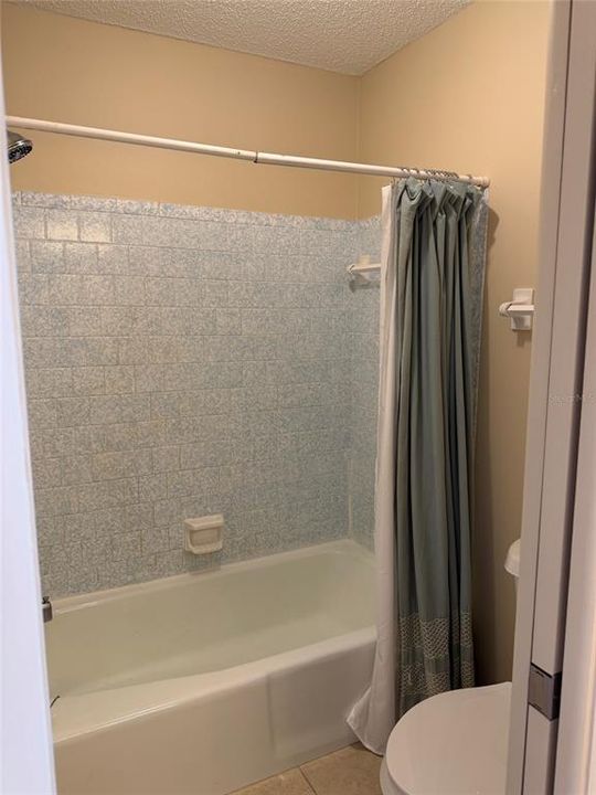 For Rent: $1,900 (2 beds, 2 baths, 1325 Square Feet)
