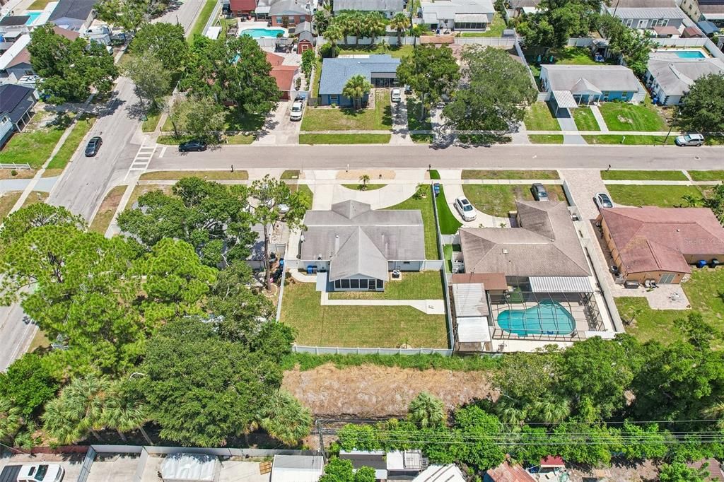 For Sale: $349,000 (2 beds, 1 baths, 1148 Square Feet)