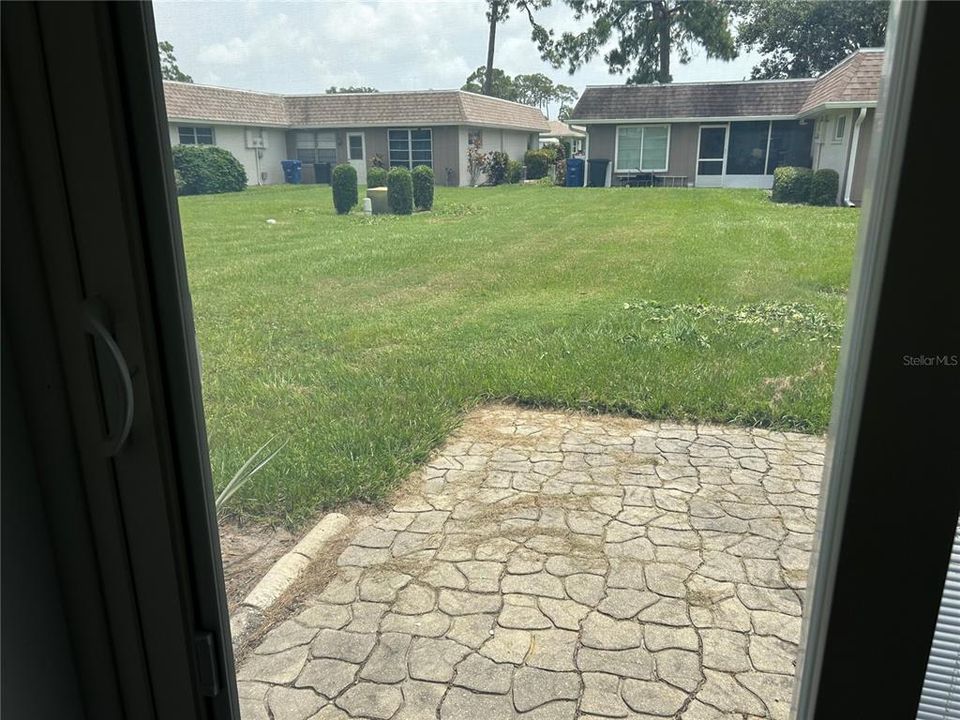 For Rent: $1,950 (2 beds, 2 baths, 992 Square Feet)