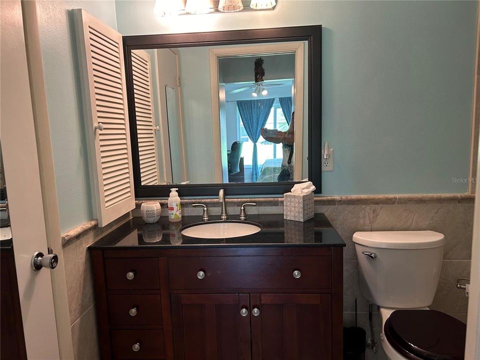 For Rent: $1,950 (2 beds, 2 baths, 992 Square Feet)