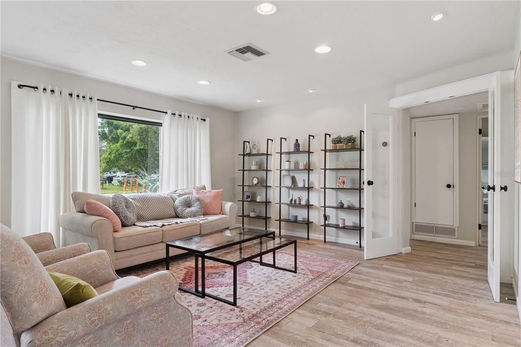 For Sale: $475,000 (3 beds, 2 baths, 2016 Square Feet)