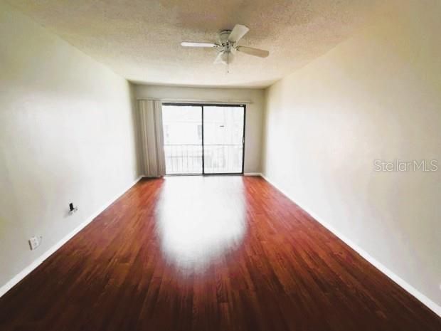 В аренду: $1,550 (2 спален, 2 ванн, 936 Квадратных фут)