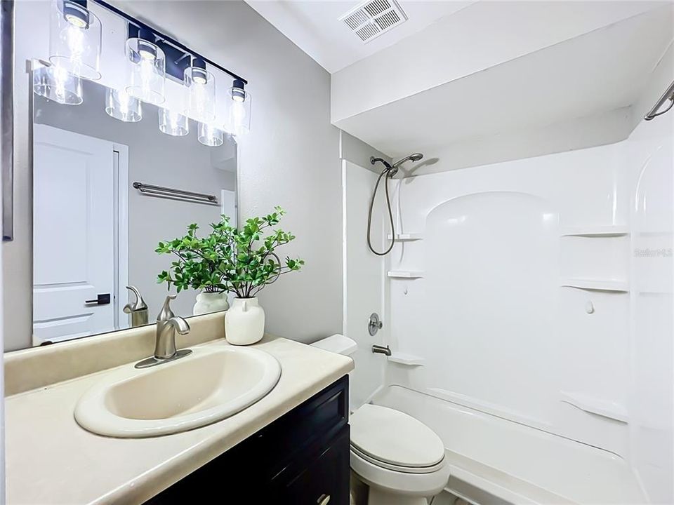 Active With Contract: $350,000 (3 beds, 2 baths, 1448 Square Feet)