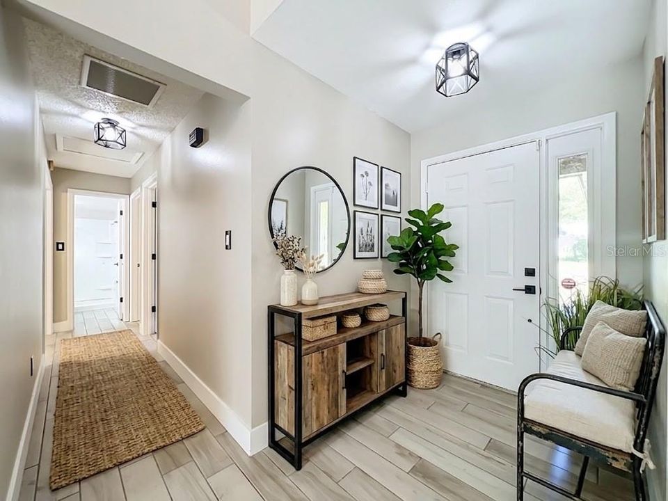 Active With Contract: $350,000 (3 beds, 2 baths, 1448 Square Feet)