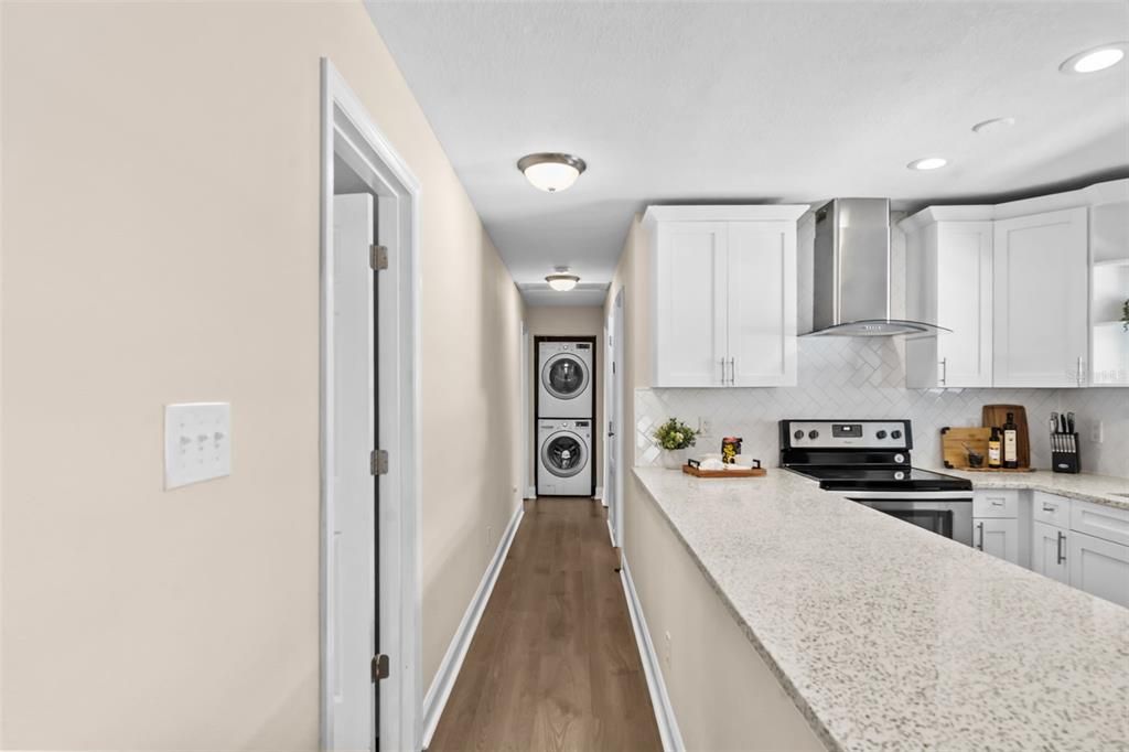 En Venta: $499,000 (4 camas, 3 baños, 2076 Pies cuadrados)
