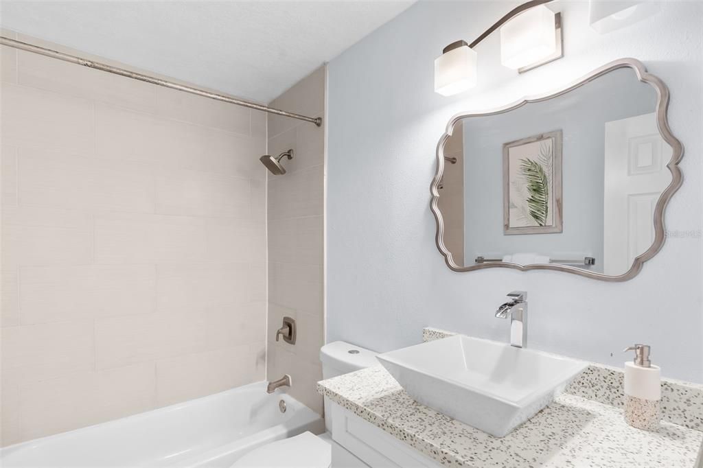 En Venta: $499,000 (4 camas, 3 baños, 2076 Pies cuadrados)