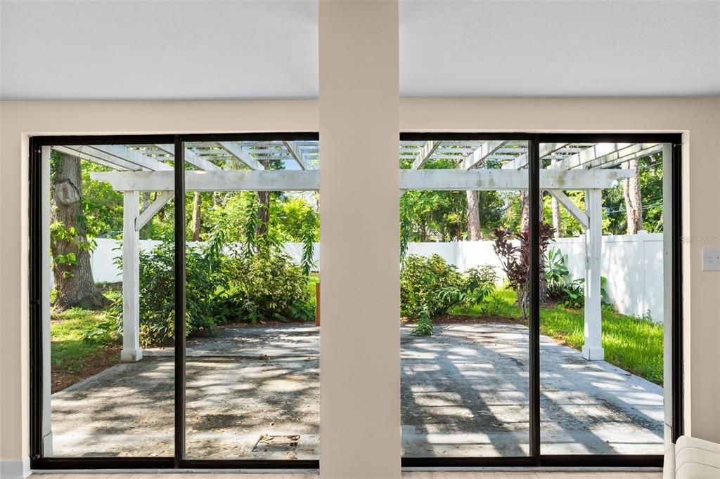 En Venta: $499,000 (4 camas, 3 baños, 2076 Pies cuadrados)