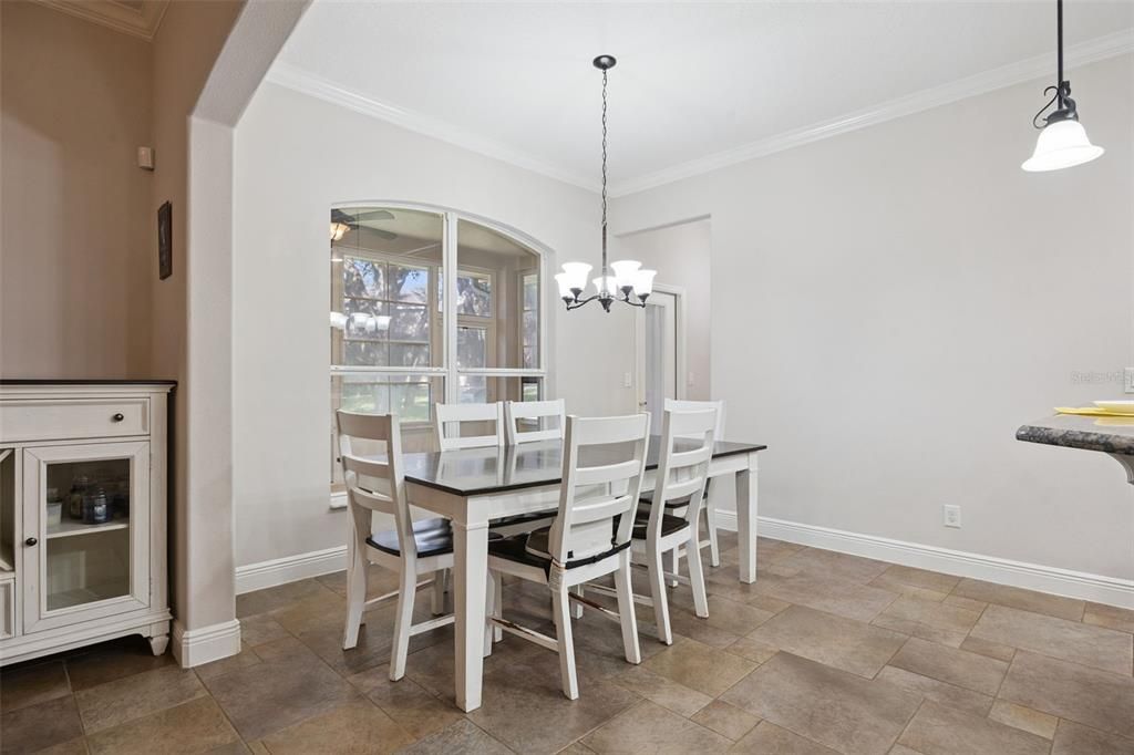 For Sale: $650,000 (5 beds, 4 baths, 3763 Square Feet)
