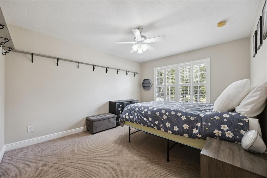 For Sale: $650,000 (5 beds, 4 baths, 3763 Square Feet)