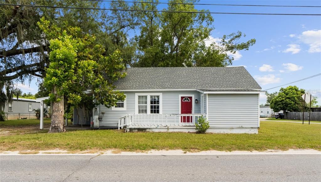 For Sale: $135,000 (2 beds, 1 baths, 800 Square Feet)