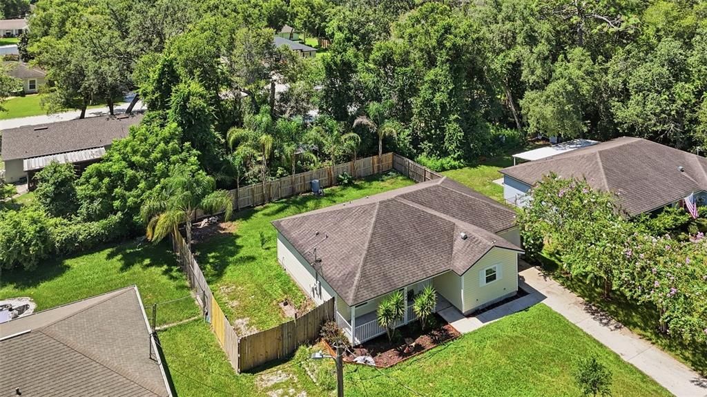 Activo con contrato: $267,000 (3 camas, 2 baños, 1098 Pies cuadrados)