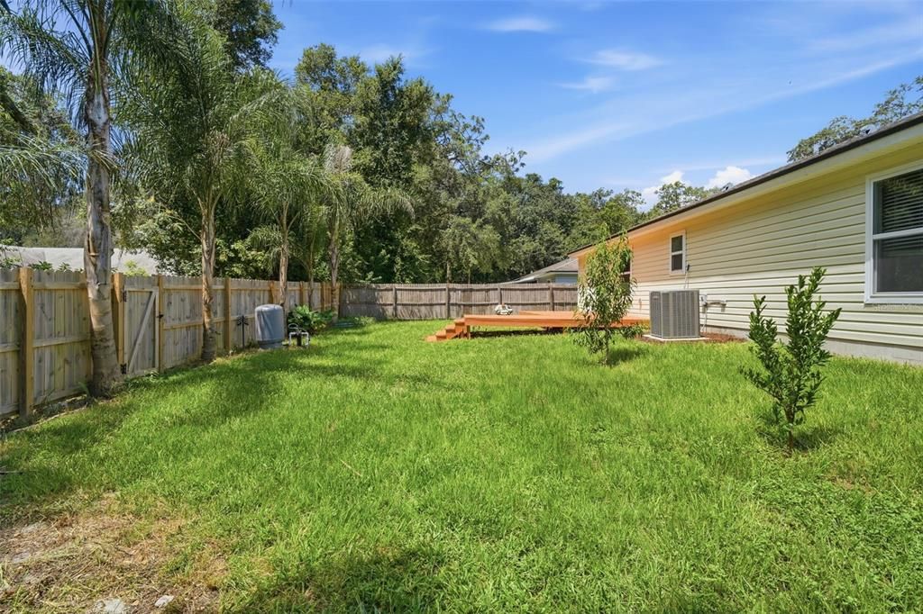 Activo con contrato: $267,000 (3 camas, 2 baños, 1098 Pies cuadrados)