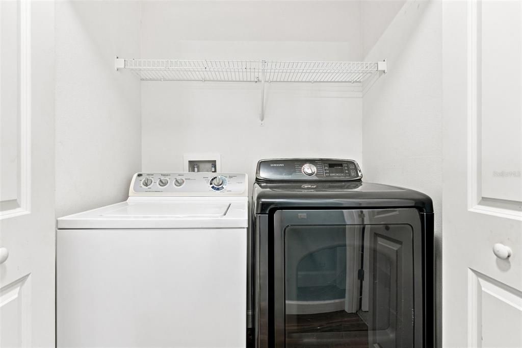 Activo con contrato: $267,000 (3 camas, 2 baños, 1098 Pies cuadrados)