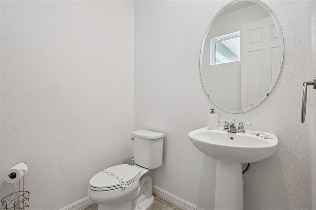 En Venta: $675,000 (6 camas, 4 baños, 2998 Pies cuadrados)