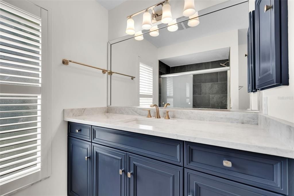For Sale: $557,000 (3 beds, 2 baths, 1932 Square Feet)