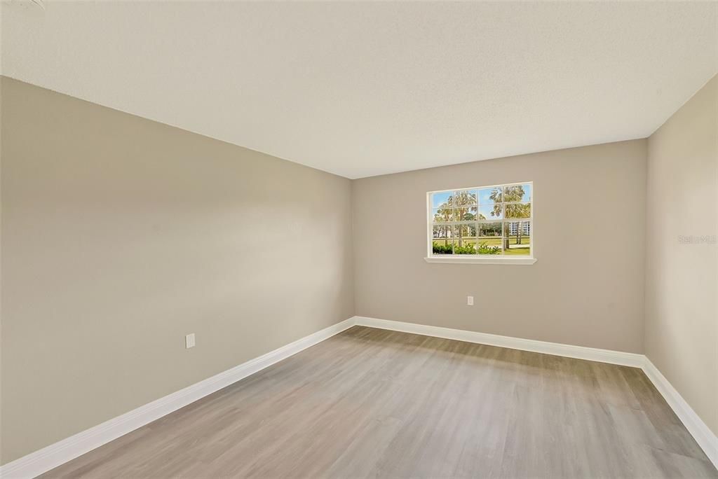 For Sale: $140,000 (2 beds, 2 baths, 1255 Square Feet)