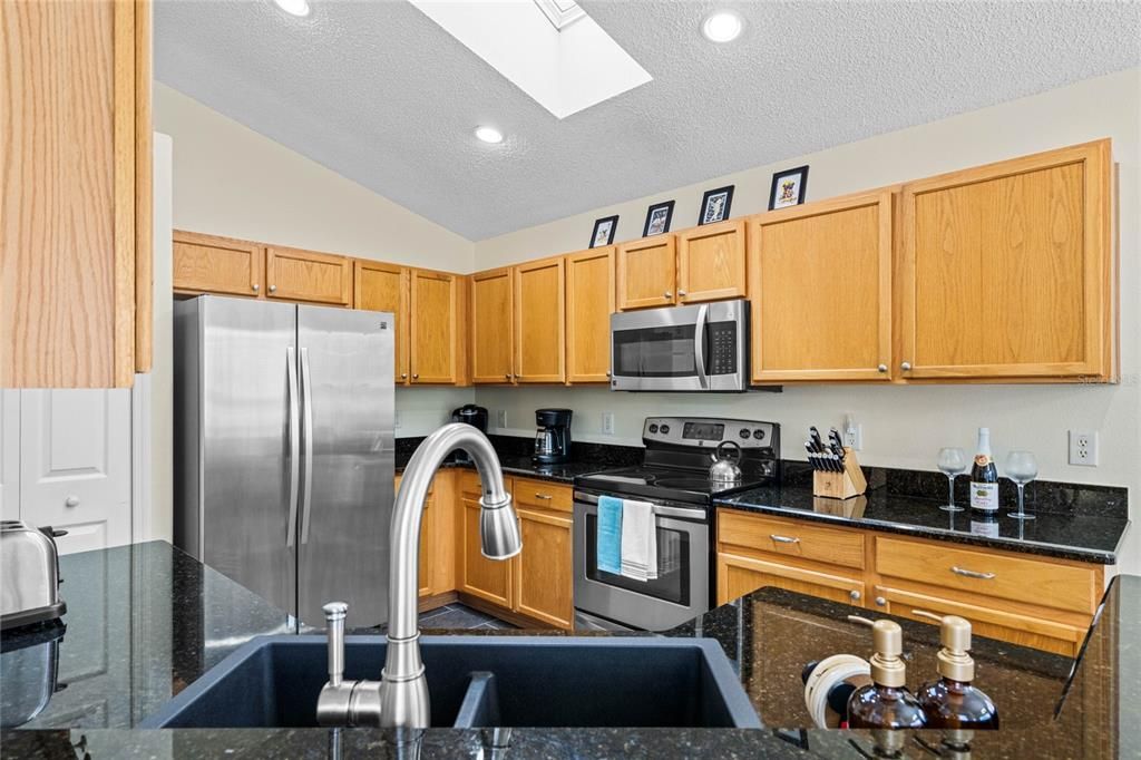 En Venta: $485,000 (4 camas, 3 baños, 1760 Pies cuadrados)