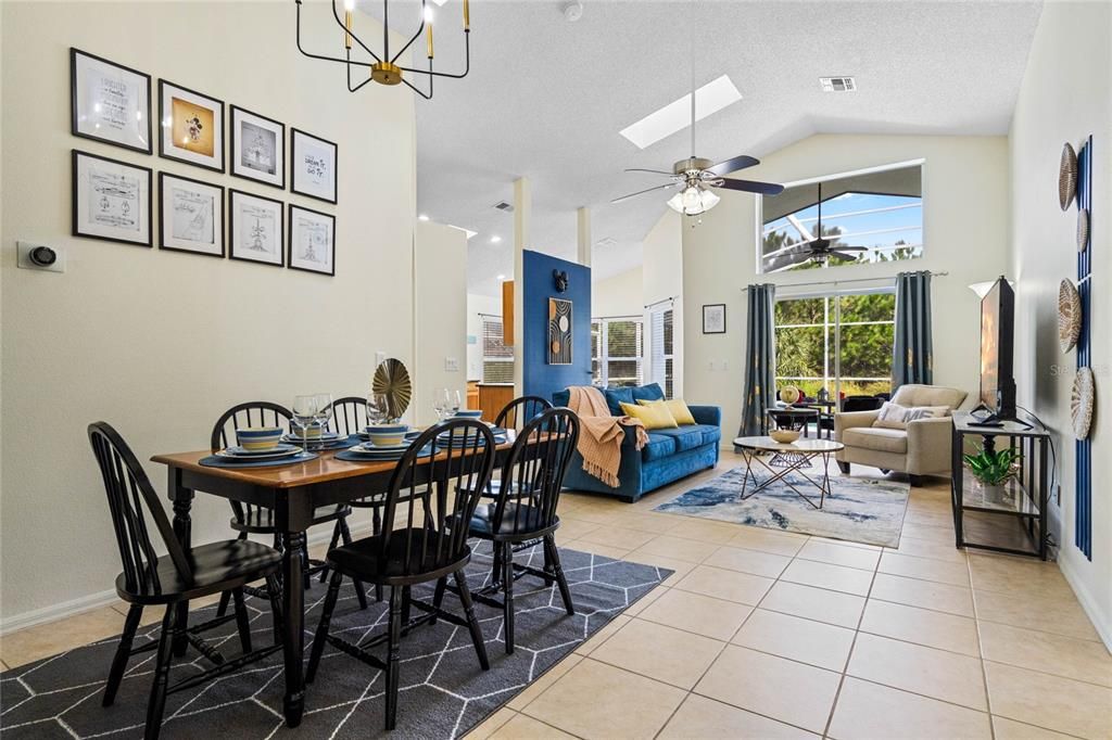 En Venta: $485,000 (4 camas, 3 baños, 1760 Pies cuadrados)