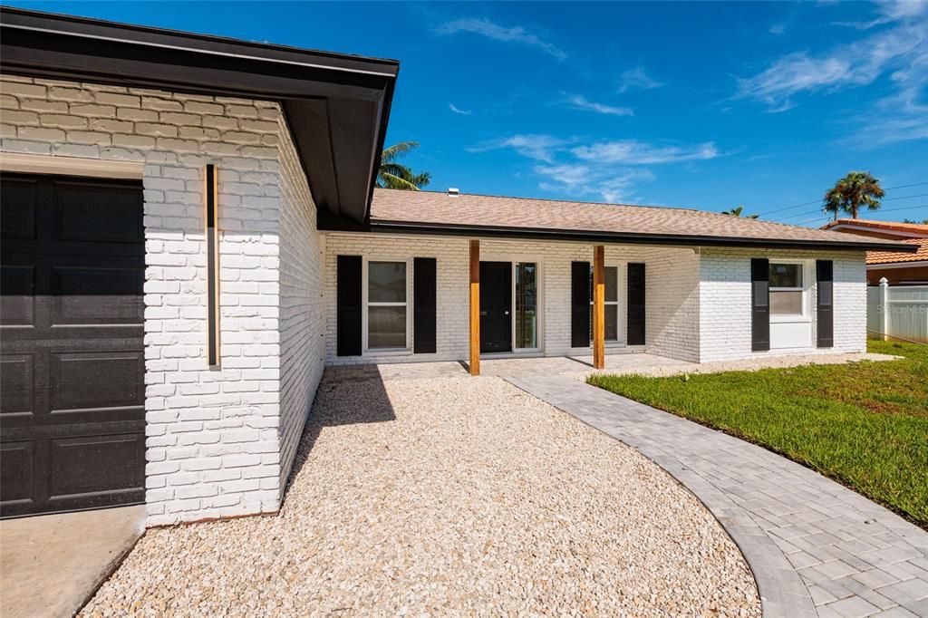 : $899,900 (3 camas, 2 baños, 1689 Pies cuadrados)