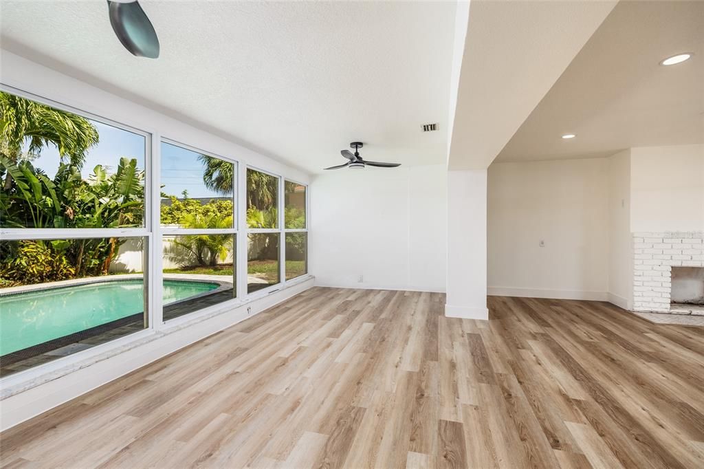 : $899,900 (3 camas, 2 baños, 1689 Pies cuadrados)