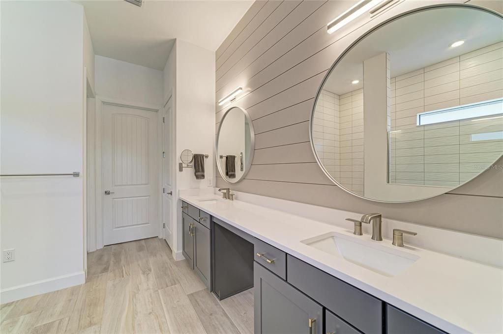 For Sale: $1,350,000 (3 beds, 3 baths, 2857 Square Feet)