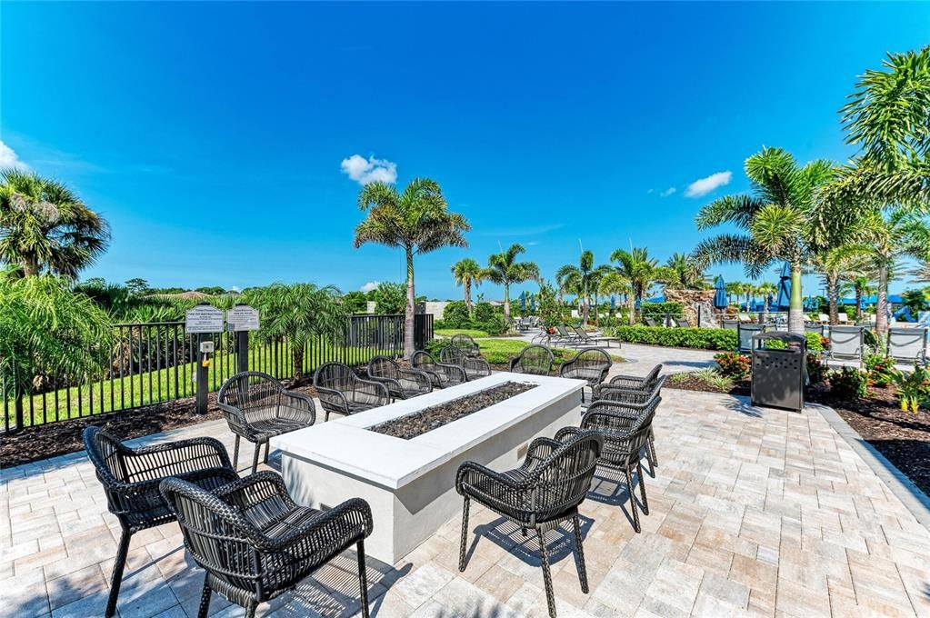 For Sale: $1,350,000 (3 beds, 3 baths, 2857 Square Feet)