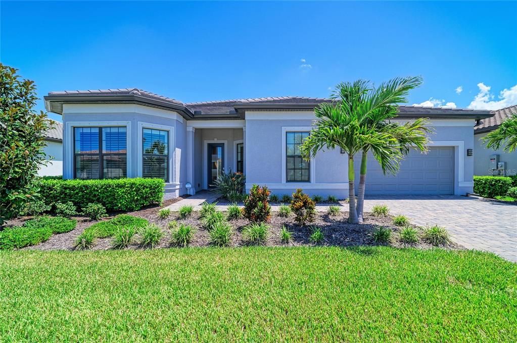 For Sale: $1,350,000 (3 beds, 3 baths, 2857 Square Feet)