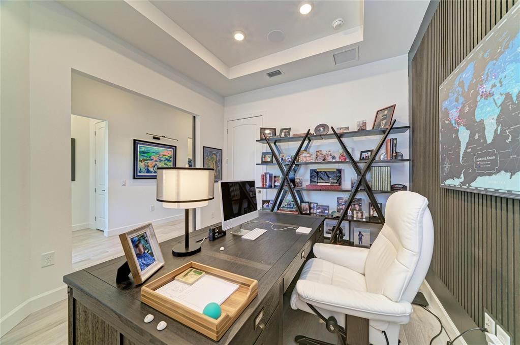 For Sale: $1,350,000 (3 beds, 3 baths, 2857 Square Feet)