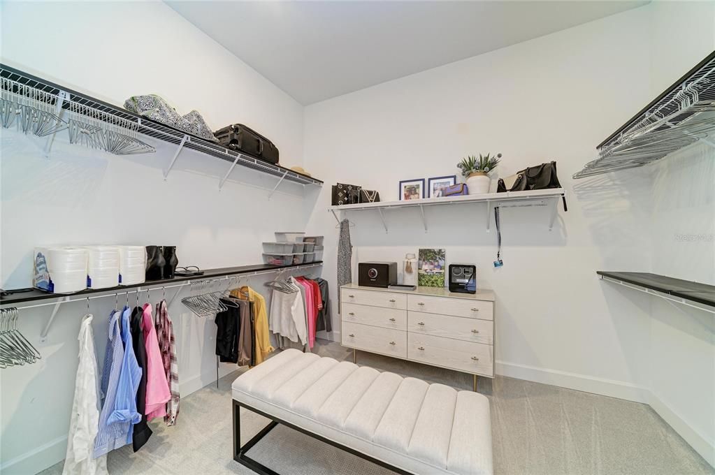 For Sale: $1,350,000 (3 beds, 3 baths, 2857 Square Feet)