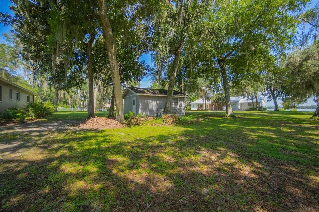 For Sale: $748,000 (3 beds, 3 baths, 2400 Square Feet)