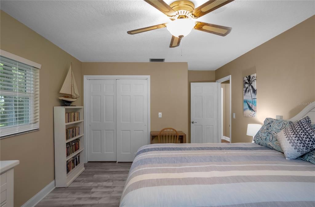 For Sale: $748,000 (3 beds, 3 baths, 2400 Square Feet)