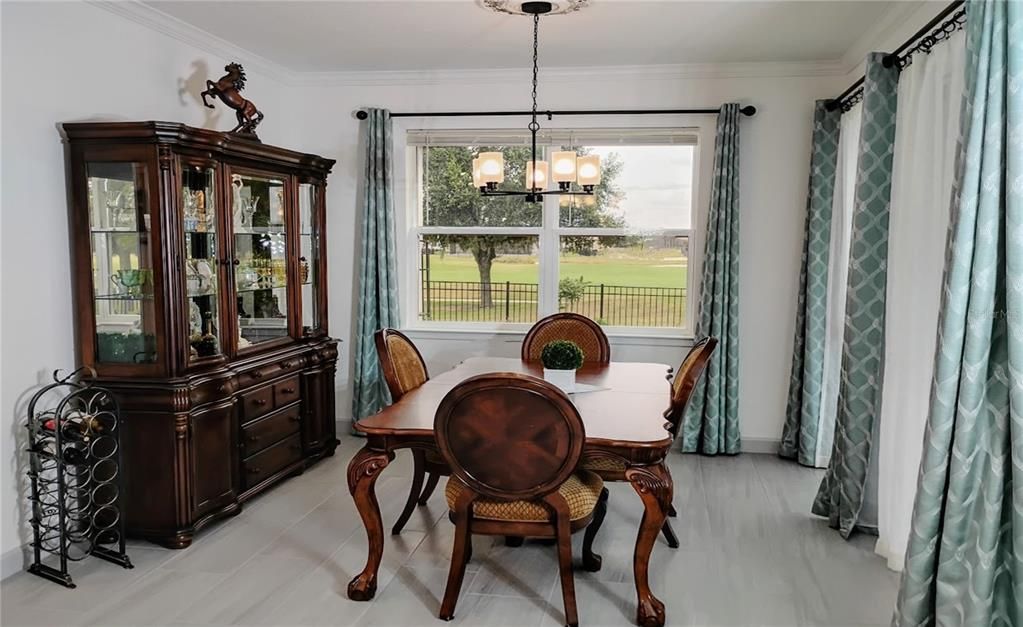 For Sale: $475,000 (3 beds, 2 baths, 2087 Square Feet)