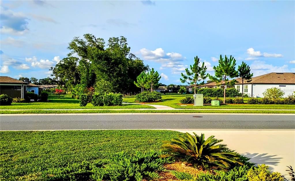 For Sale: $475,000 (3 beds, 2 baths, 2087 Square Feet)