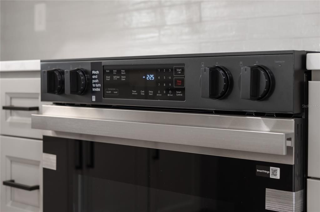 For Sale: $589,900 (4 beds, 2 baths, 1898 Square Feet)