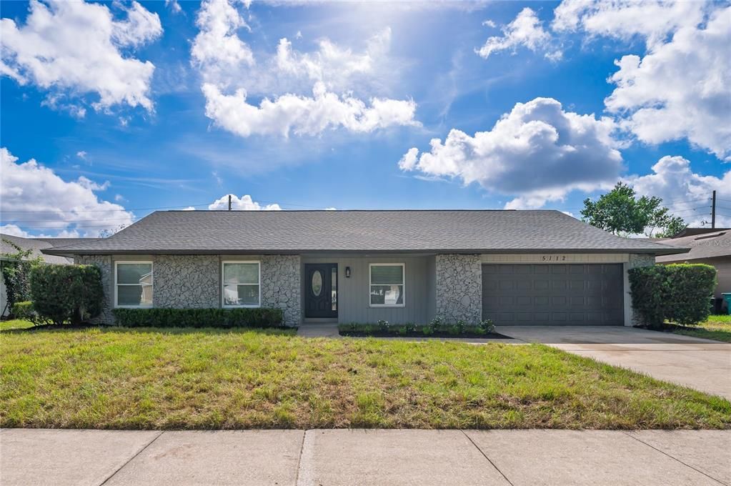 For Sale: $589,900 (4 beds, 2 baths, 1898 Square Feet)