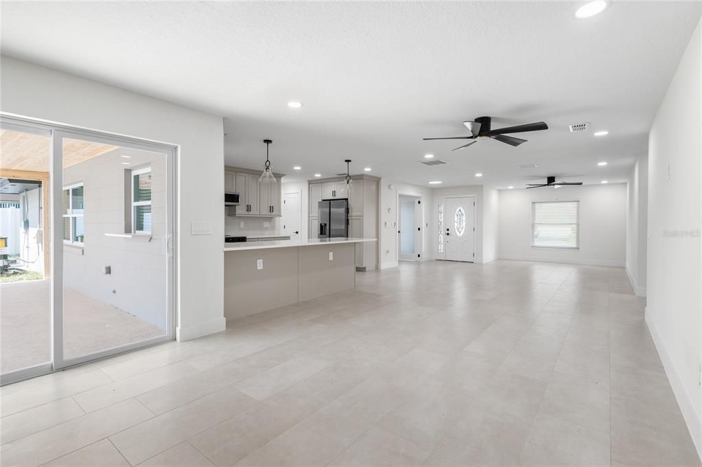 For Sale: $589,900 (4 beds, 2 baths, 1898 Square Feet)