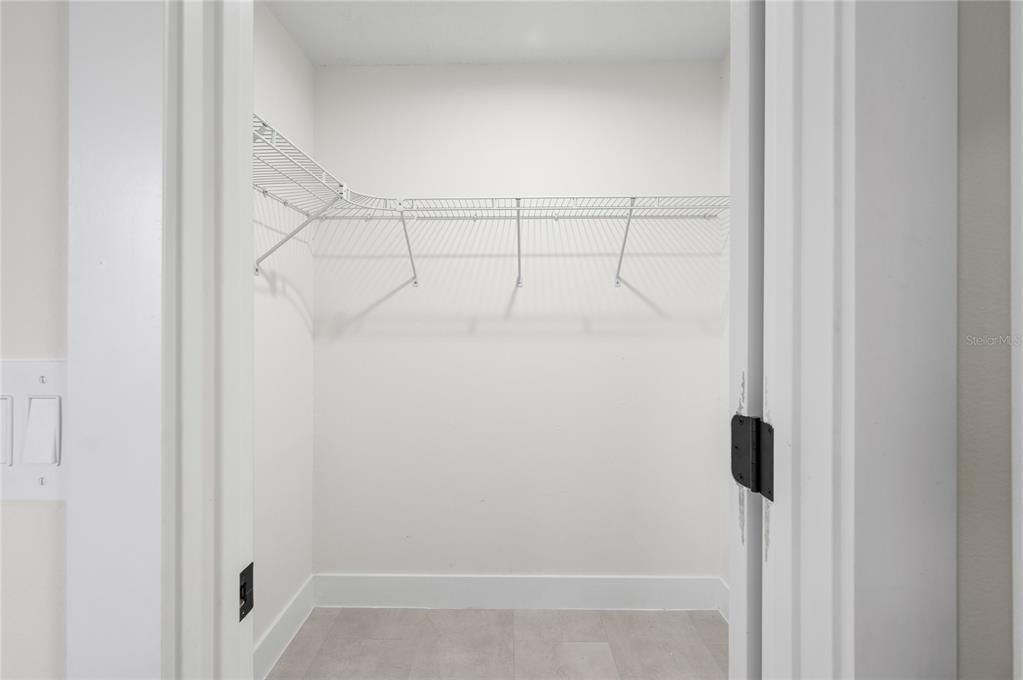For Sale: $589,900 (4 beds, 2 baths, 1898 Square Feet)