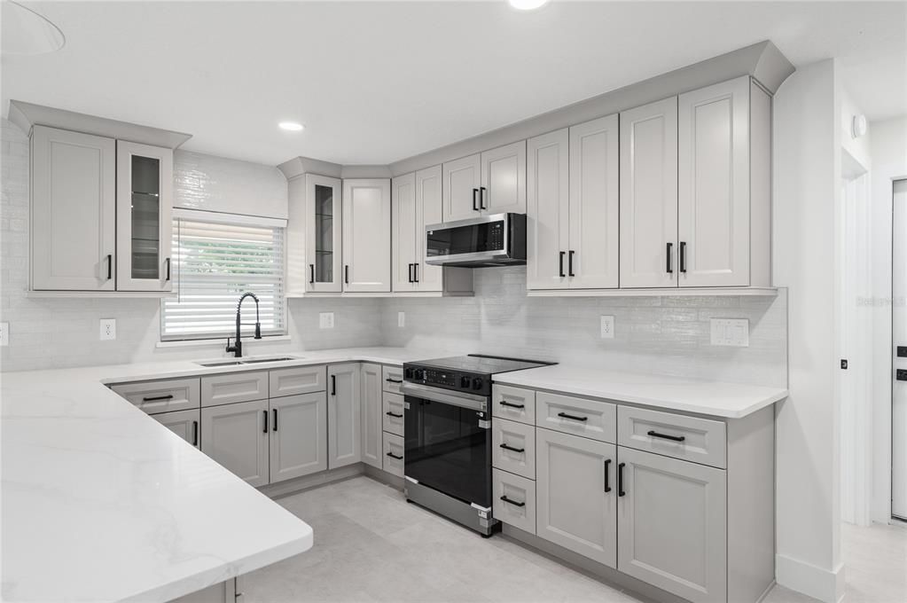 For Sale: $589,900 (4 beds, 2 baths, 1898 Square Feet)