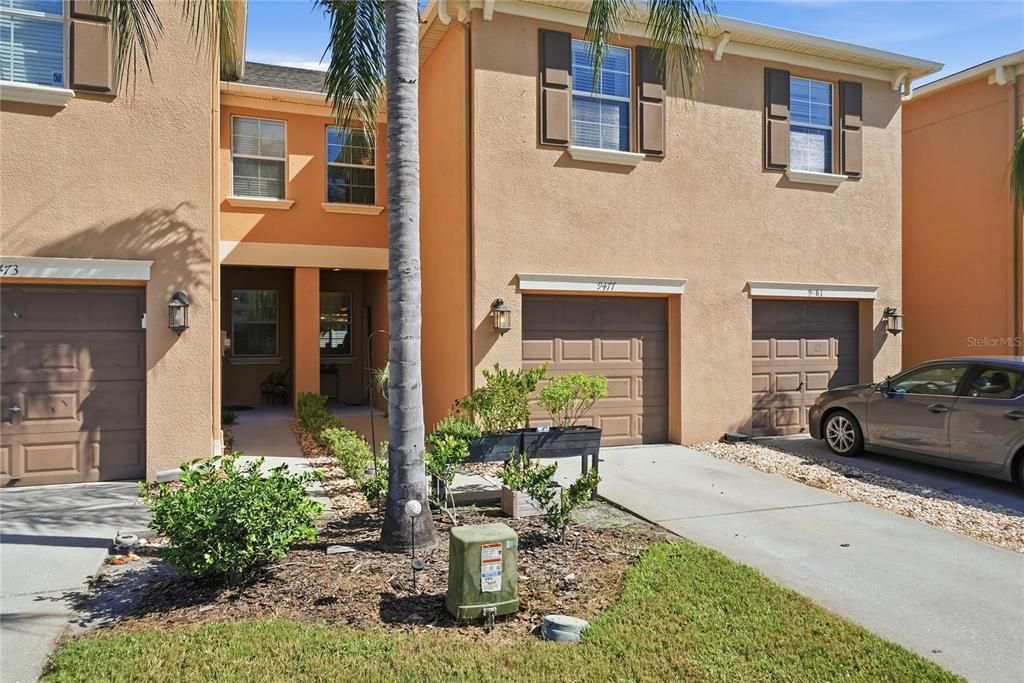 For Sale: $320,000 (3 beds, 2 baths, 2010 Square Feet)