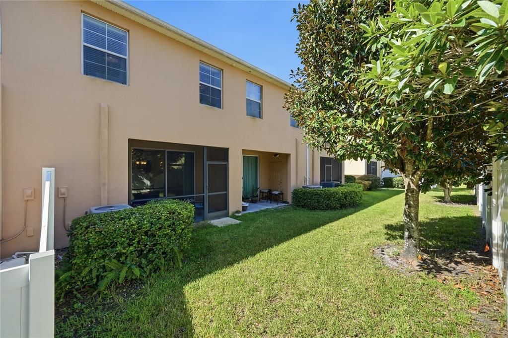 For Sale: $320,000 (3 beds, 2 baths, 2010 Square Feet)