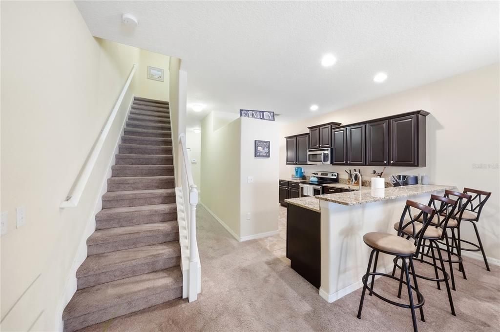 For Sale: $320,000 (3 beds, 2 baths, 2010 Square Feet)