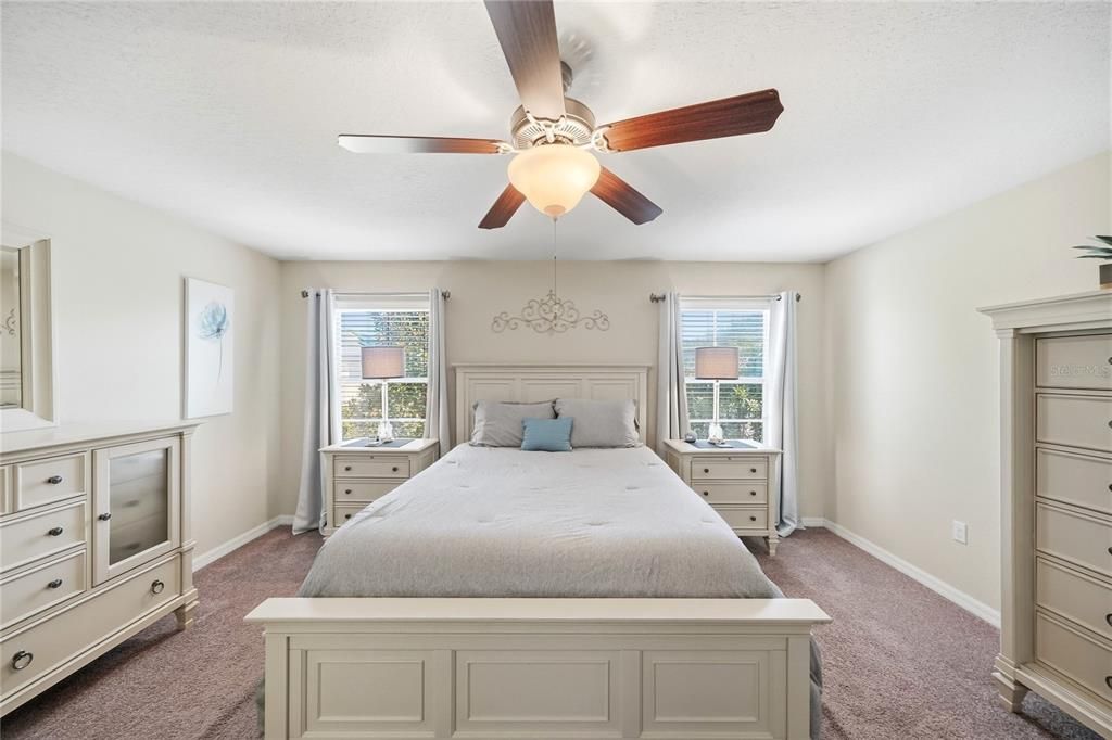 For Sale: $320,000 (3 beds, 2 baths, 2010 Square Feet)