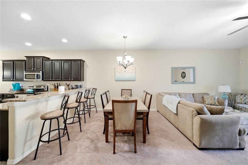 For Sale: $320,000 (3 beds, 2 baths, 2010 Square Feet)