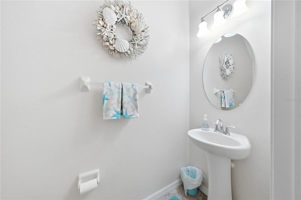 For Sale: $320,000 (3 beds, 2 baths, 2010 Square Feet)