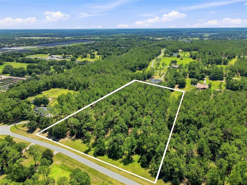For Sale: $593,000 (5.28 acres)