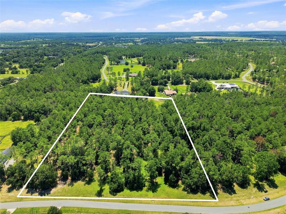 For Sale: $593,000 (5.28 acres)